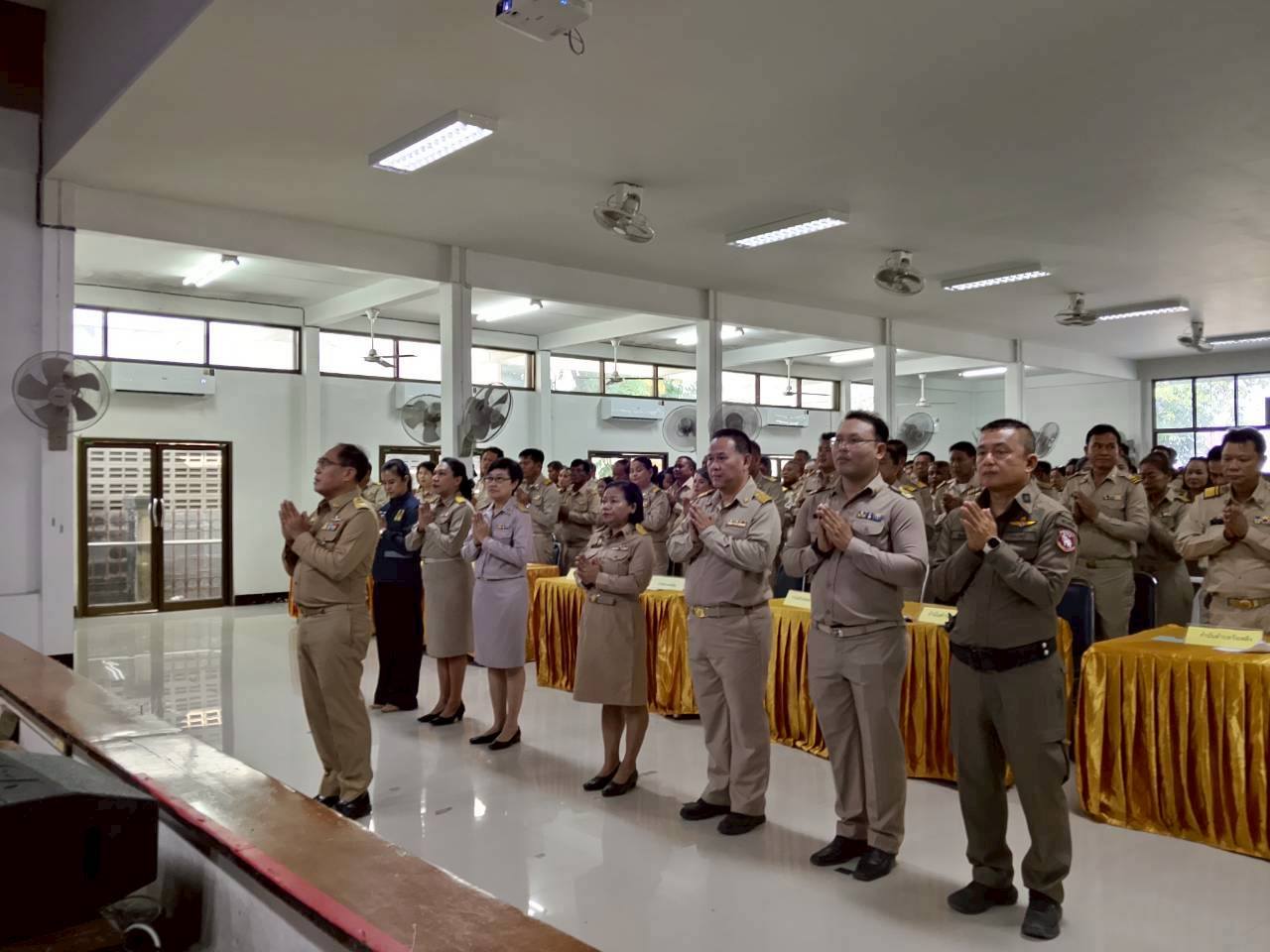 อำเภอโคกสำโรง โดยสำนักงานพัฒนาชุมชนอำเภอโคกสำโรง เข้าร่วมประชุมกำนัน ผู้ใหญ่บ้านฯลฯ ประจำเดือนเมษายน 2569